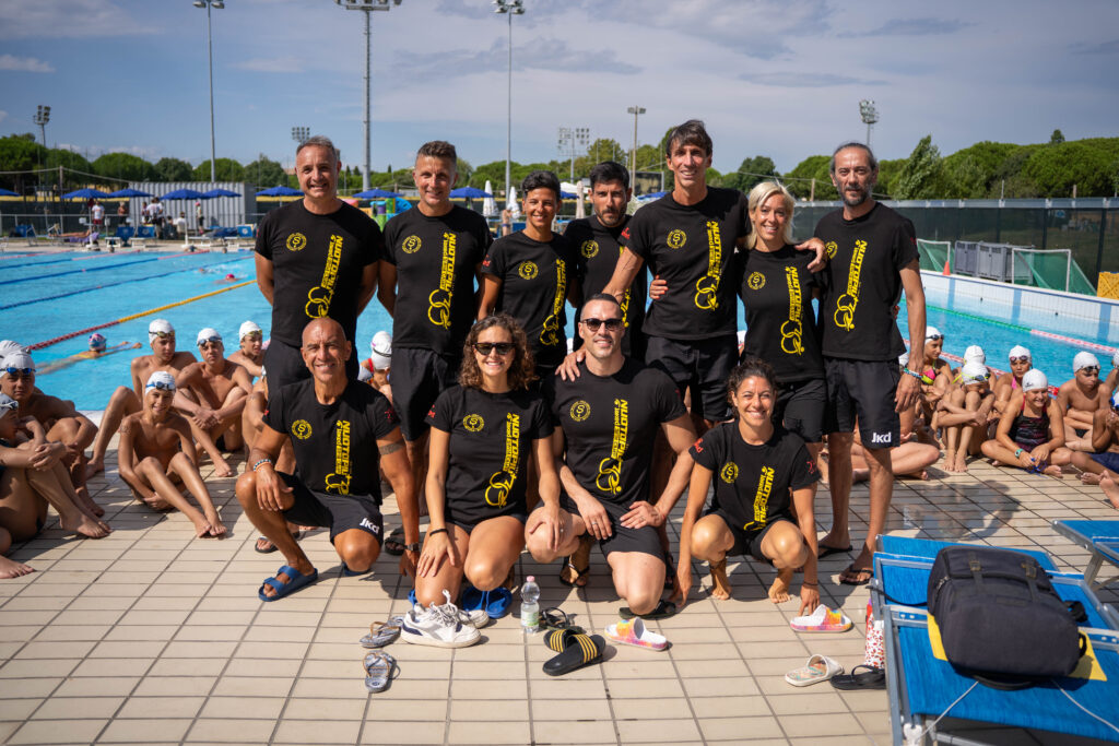 Swim Academy di NUOTOPIÙ 2026: i 7 appuntamenti da luglio a settembre tra Riccione e Viareggio